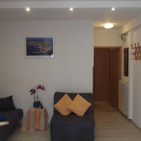 Apartment Marko Novigrad *