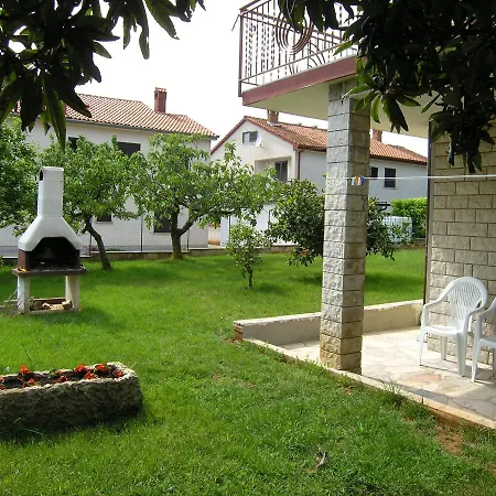 Marko Novigrad Apartment